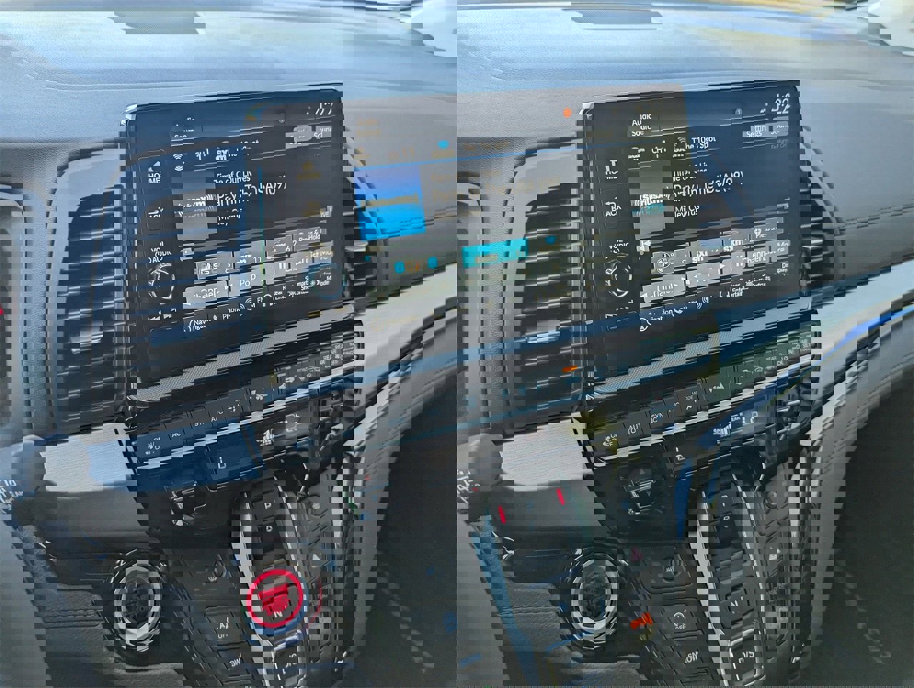 New 2026 Honda Odyssey Touring image 14