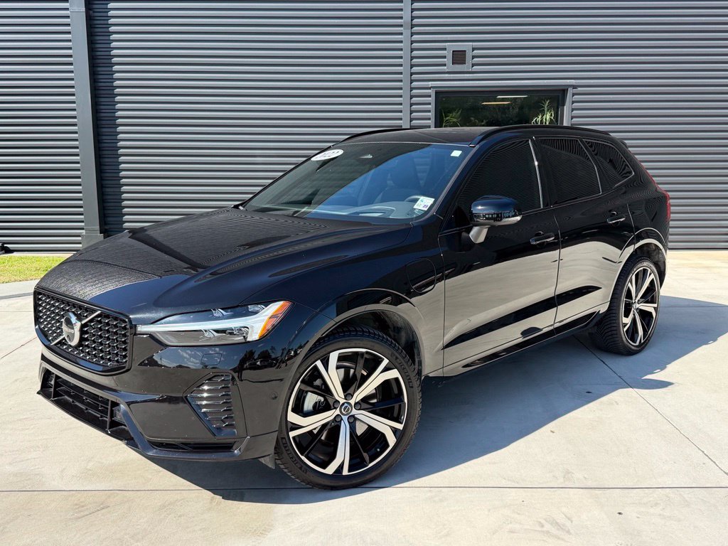 Used 2022 Volvo XC60 T8 R-Design w/ Advanced Package AWD/4WD image 1