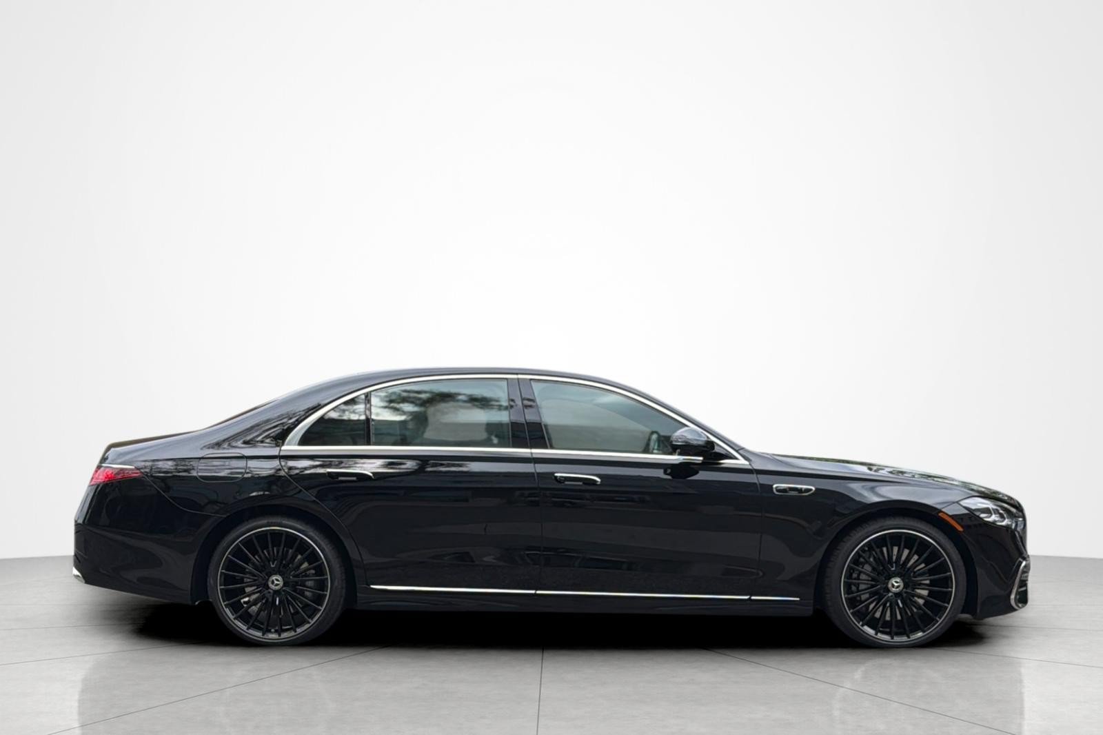New 2027 Mercedes-Benz S 580 4MATIC Sedan image 6