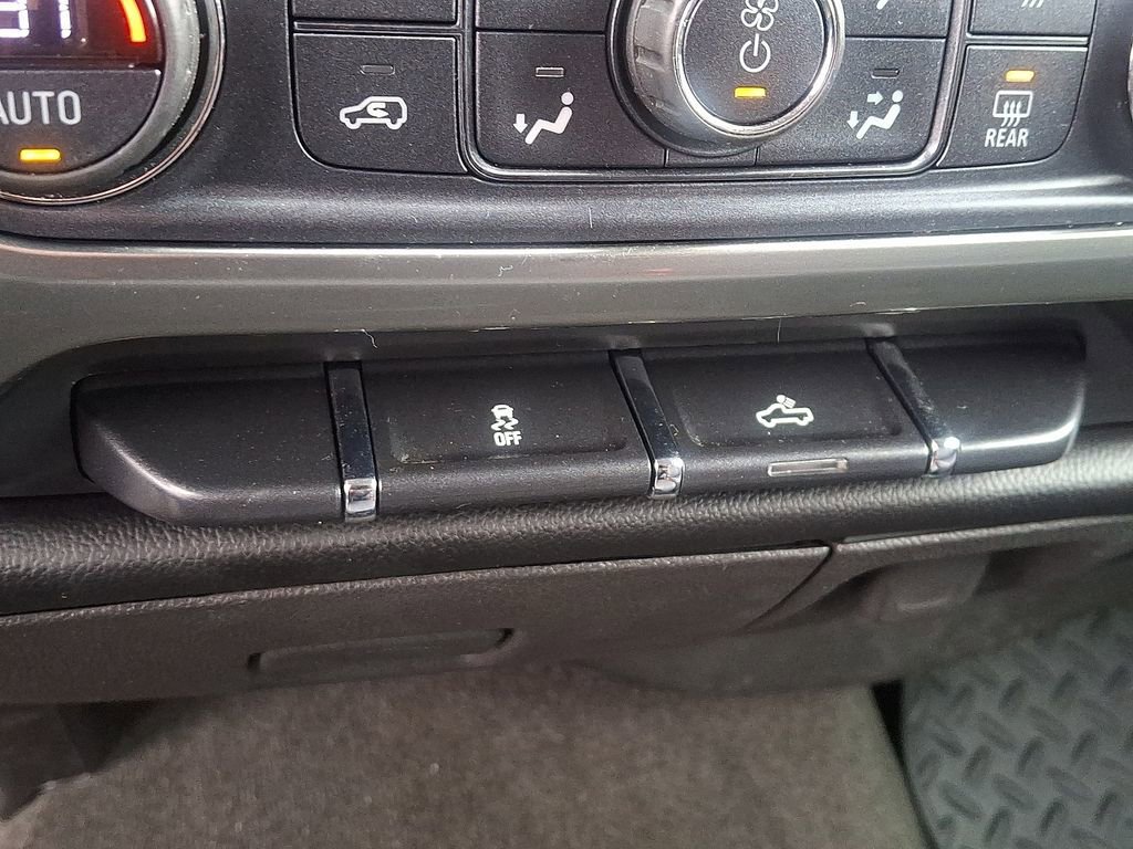 Used 2018 Chevrolet Silverado 1500 LT w/ All Star Edition image 23