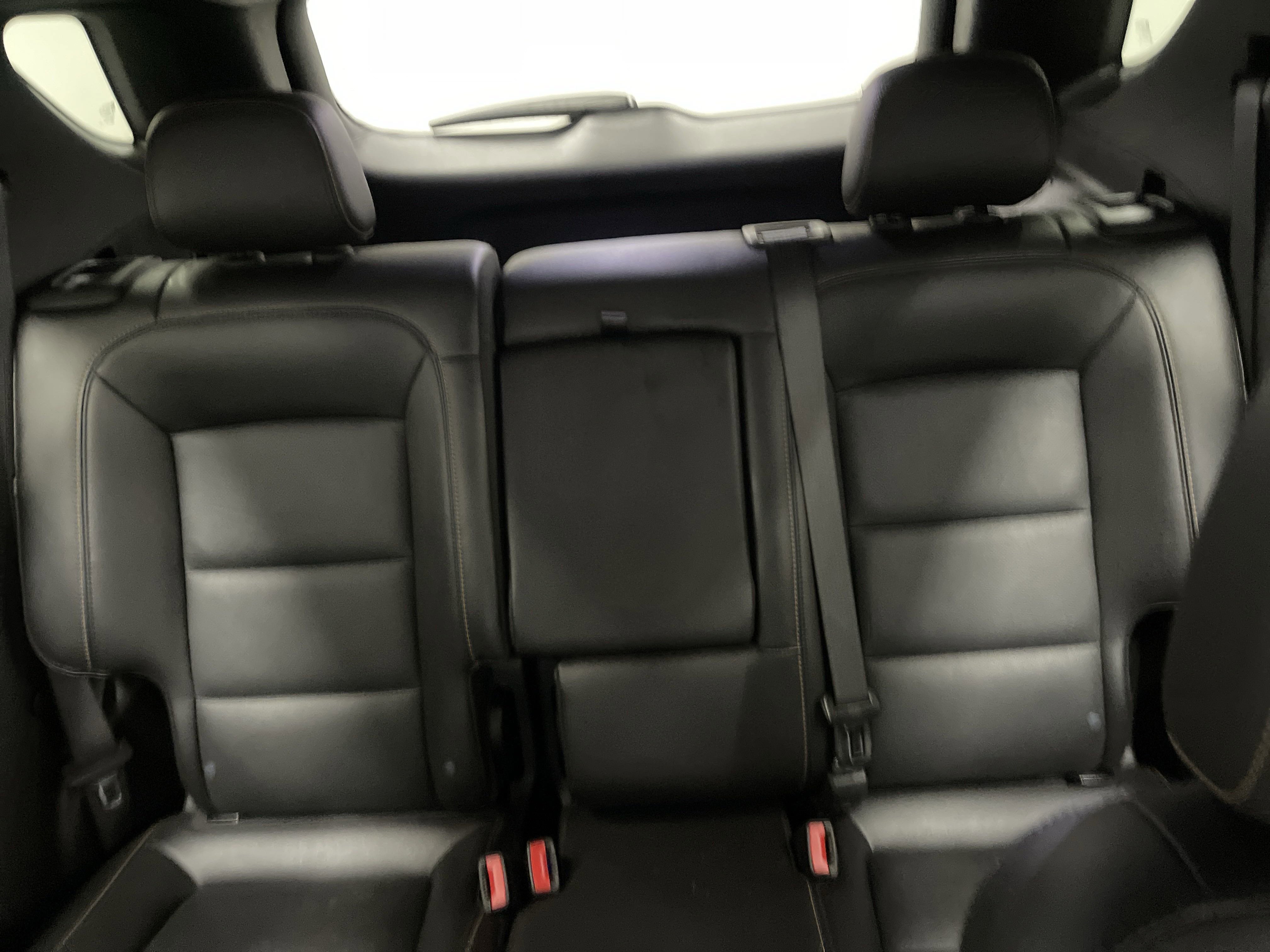 Used 2021 Chevrolet Equinox Premier w/ Redline Edition image 11