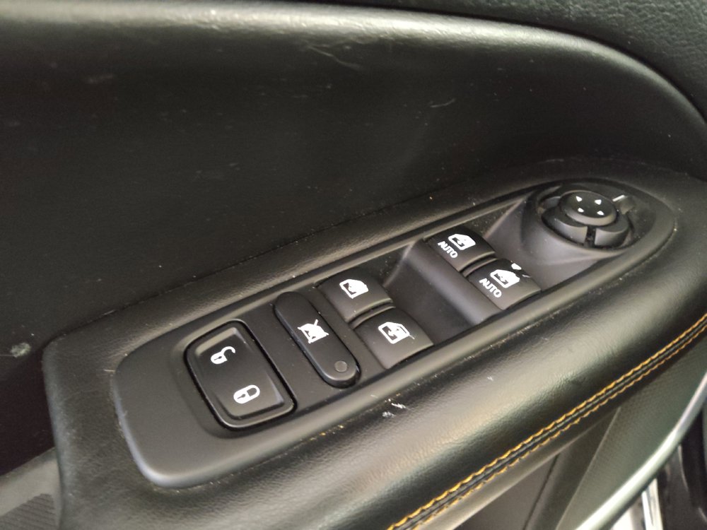 Used 2020 Jeep Compass Limited FWD image 27