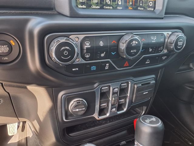 Used 2023 Jeep Wrangler Unlimited Sahara w/ Cold Weather Group AWD/4WD image 14