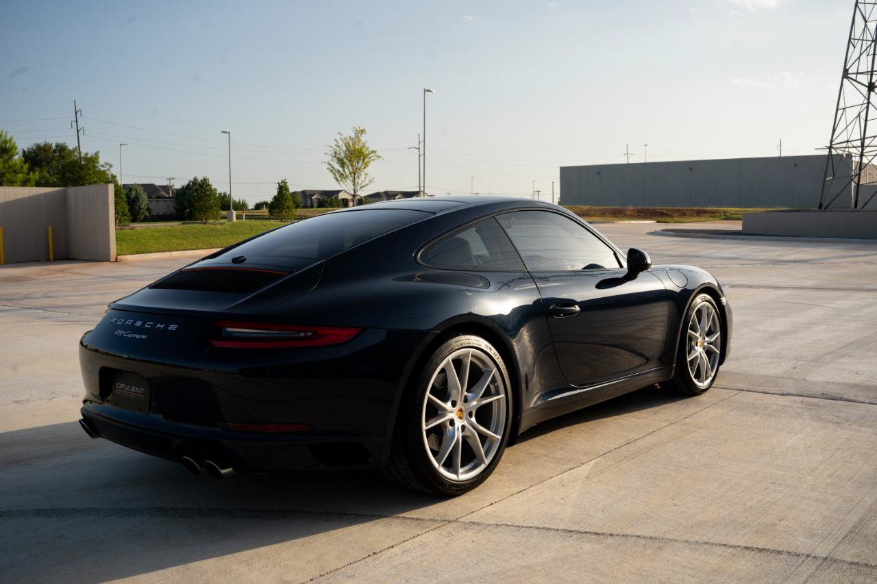 Used 2017 Porsche 911 Carrera RWD image 5
