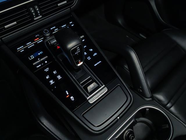 Certified 2020 Porsche Cayenne Coupe AWD/4WD image 28