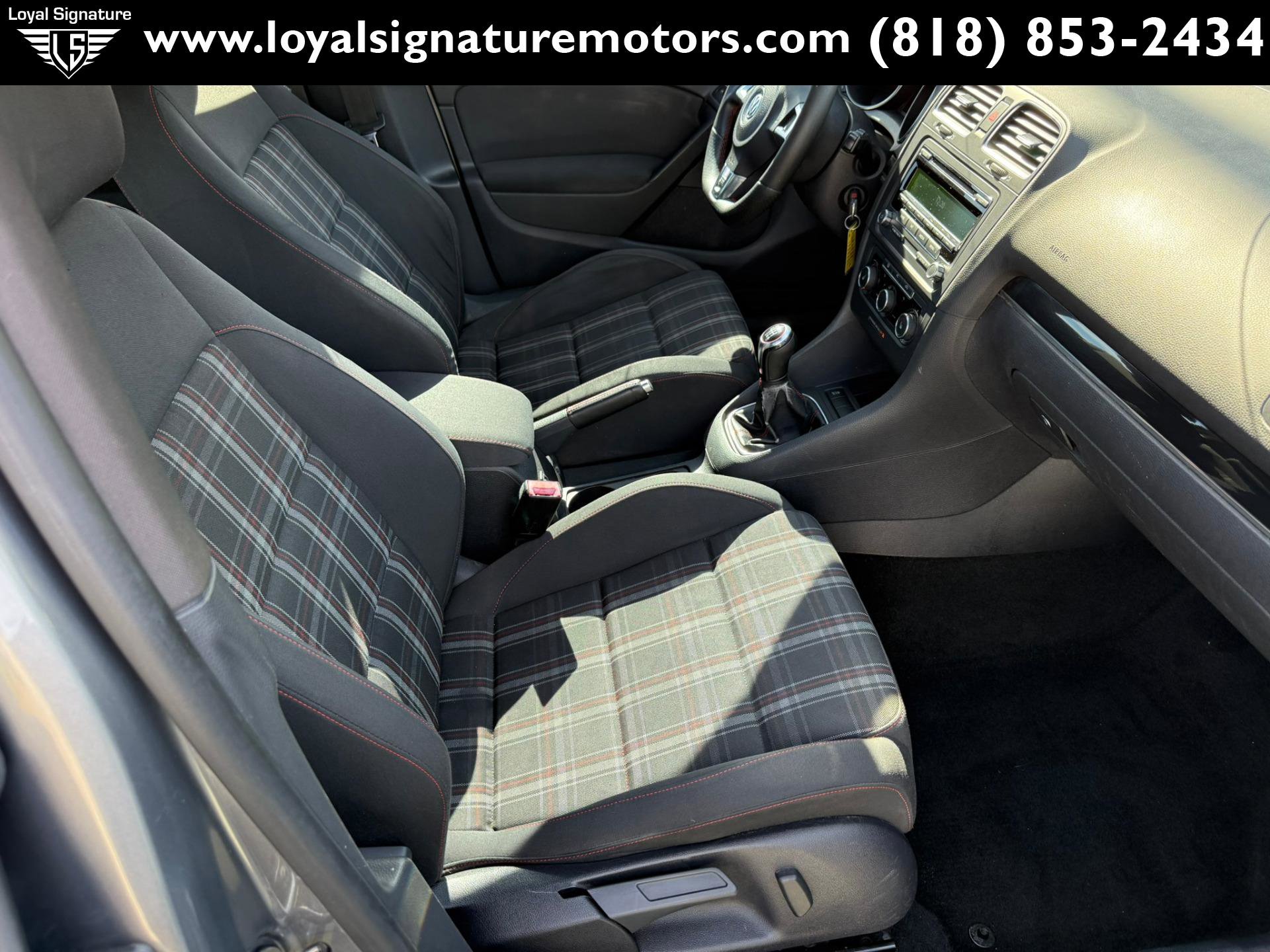 Used 2012 Volkswagen Golf 4-Door image 24