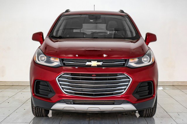 Used 2019 Chevrolet Trax LT w/ LT Convenience Package image 3