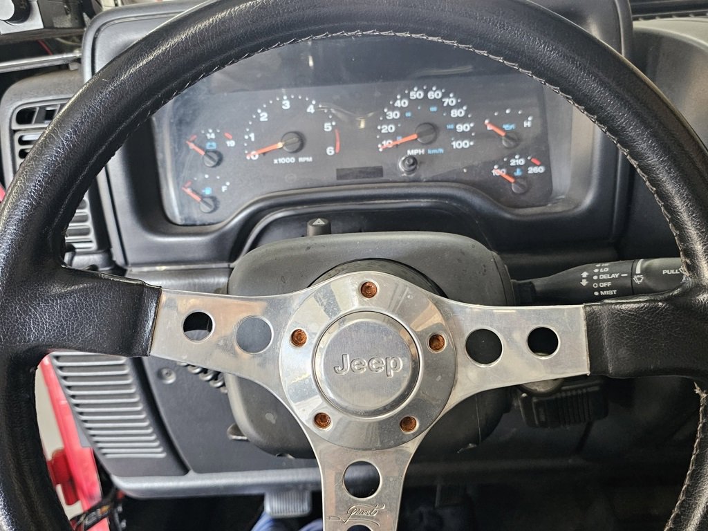 Used 2006 Jeep Wrangler Rubicon w/ Security Group image 13