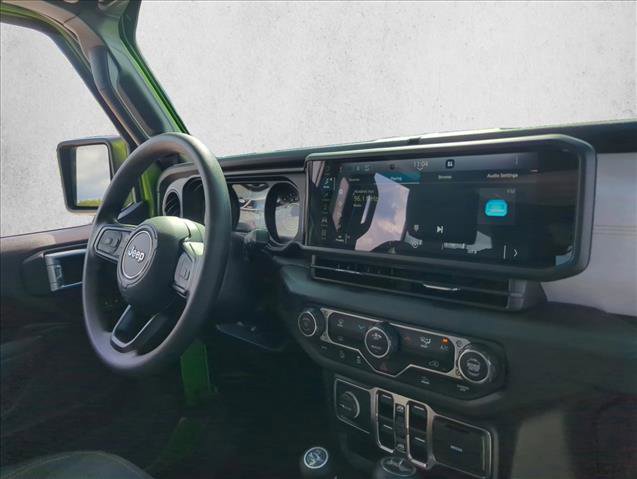Used 2025 Jeep Wrangler Sport image 28