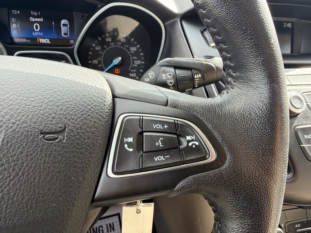 Used 2017 Ford Focus SE w/ Cold Weather Package FWD image 28