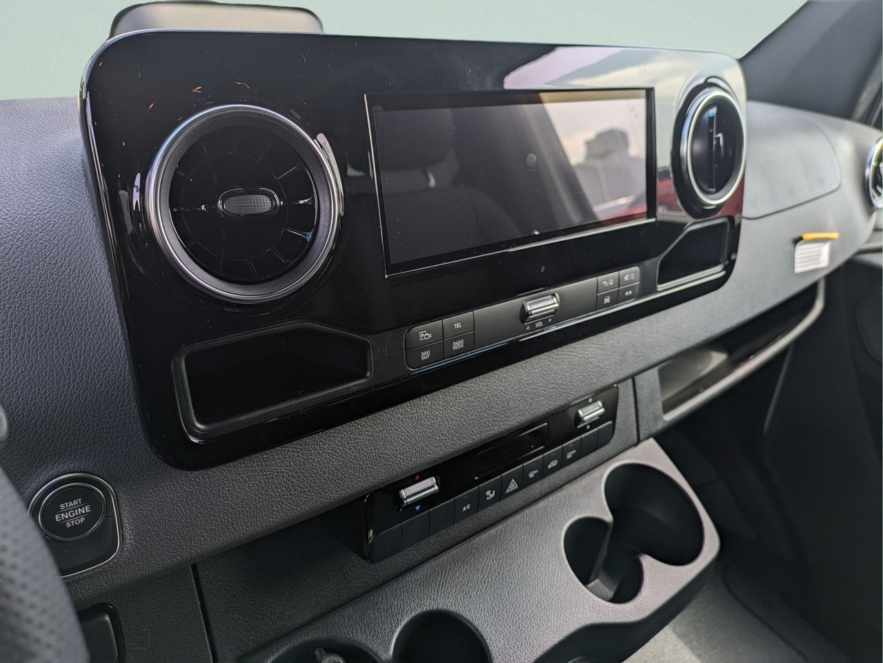 New 2025 Mercedes-Benz Sprinter 2500 image 5