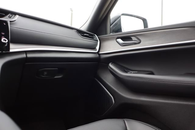 New 2026 Jeep Grand Cherokee Limited image 42