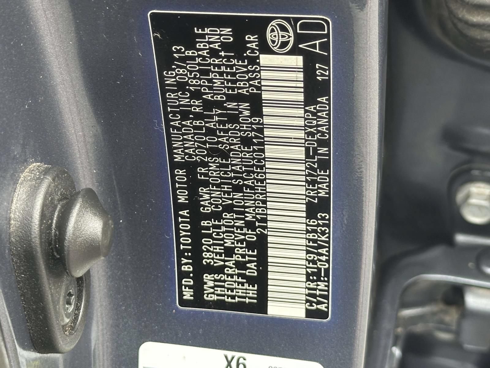 Used 2014 Toyota Corolla LE FWD image 28