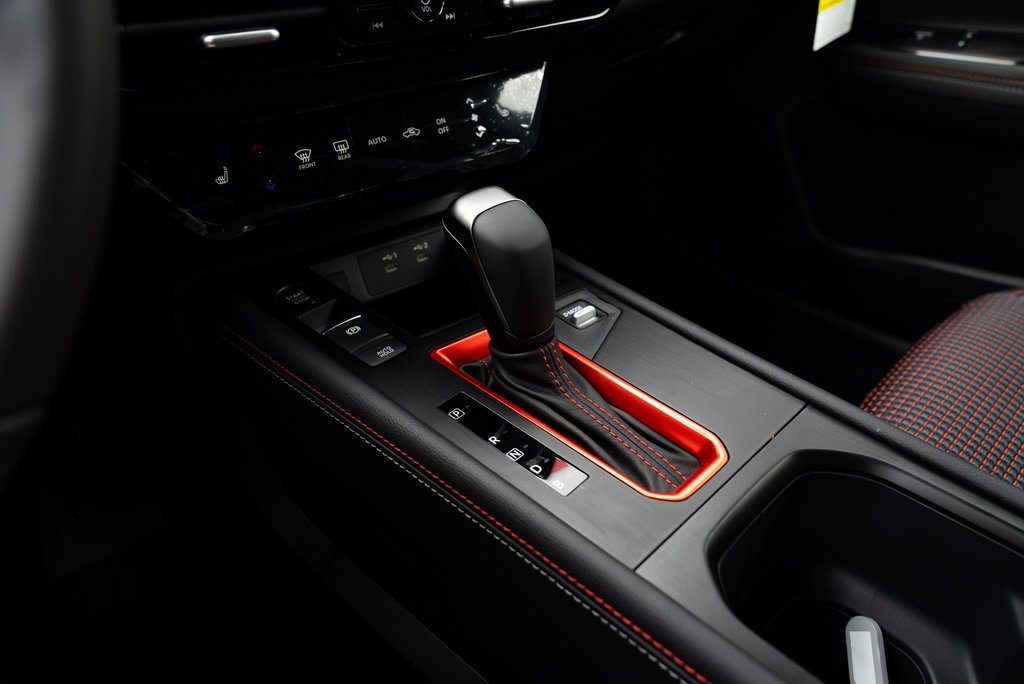 New 2026 Nissan Kicks SR w/ Cold Weather Package image 17