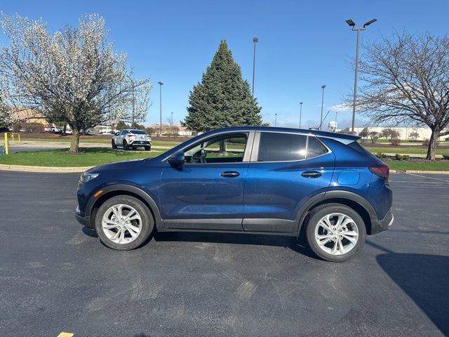 Used 2023 Buick Encore GX Preferred w/ Cold Weather Comfort Package FWD image 2