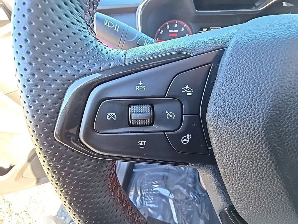 Used 2023 Chevrolet TrailBlazer RS w/ Convenience Package image 12