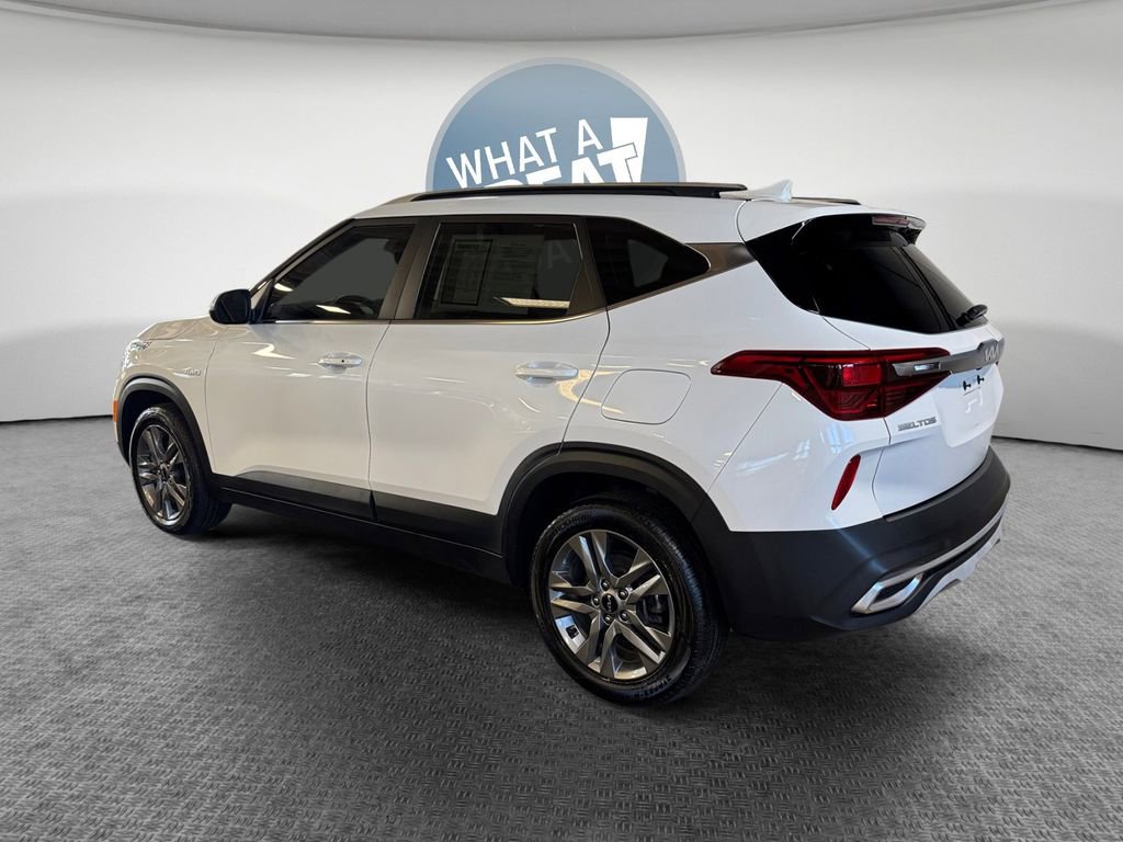 Used 2023 Kia Seltos S image 6
