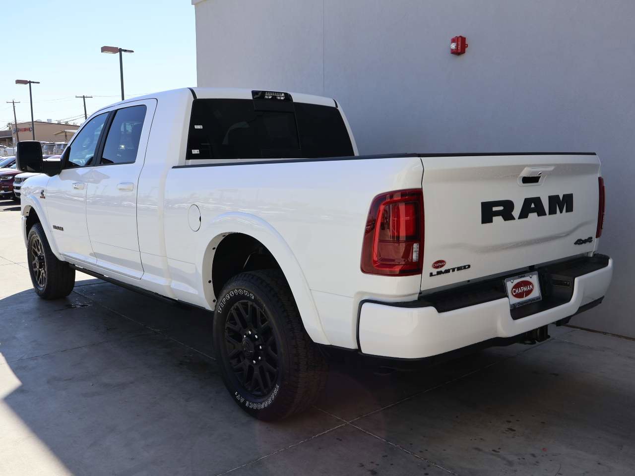 New 2026 RAM 2500 Limited AWD/4WD image 3