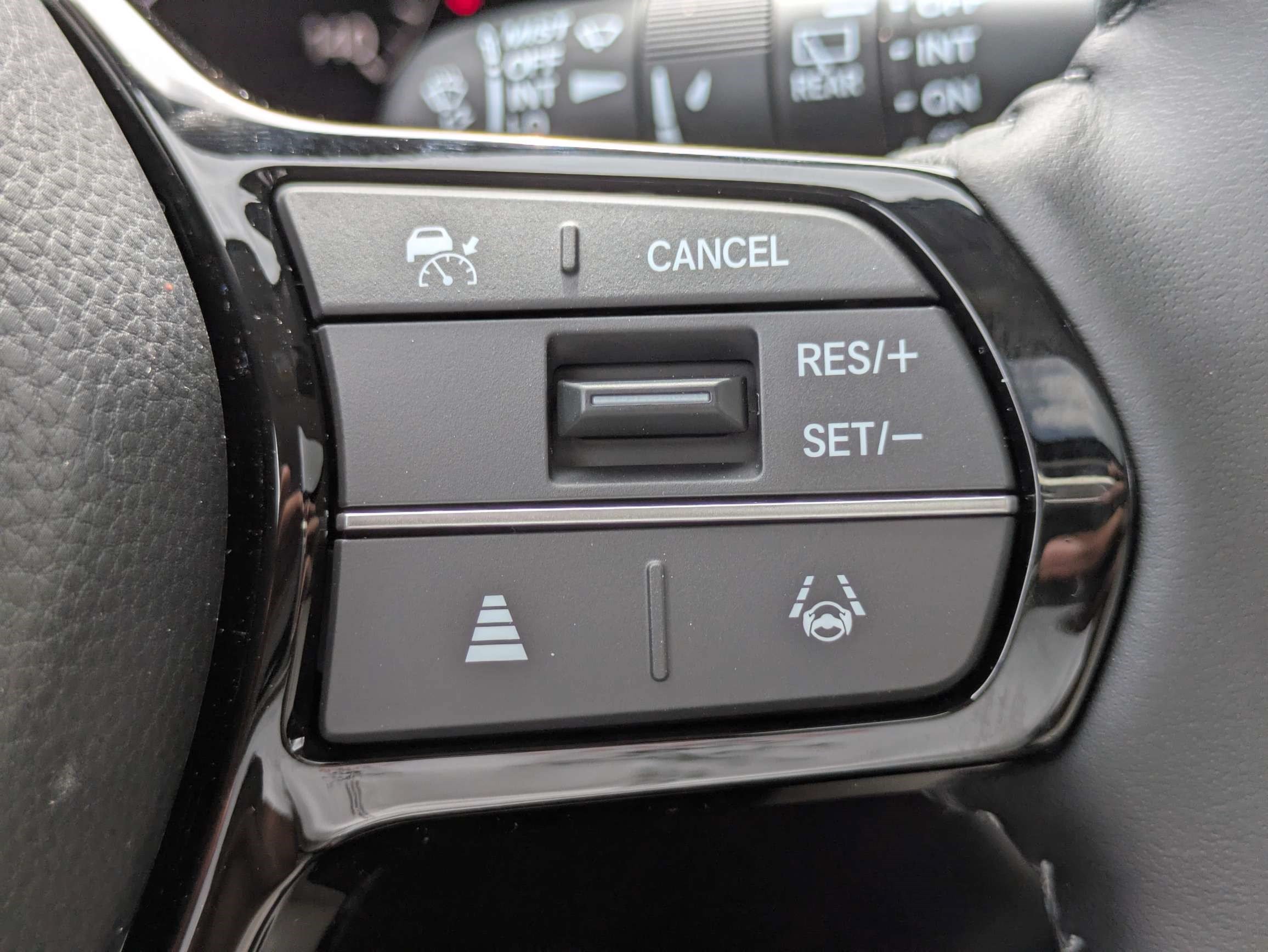 New 2027 Honda HR-V EX-L image 33