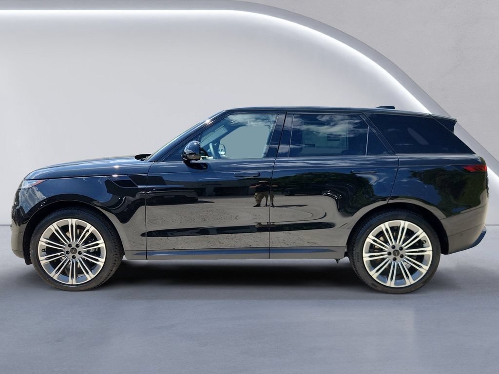 New 2026 Land Rover Range Rover Sport SE AWD/4WD image 3