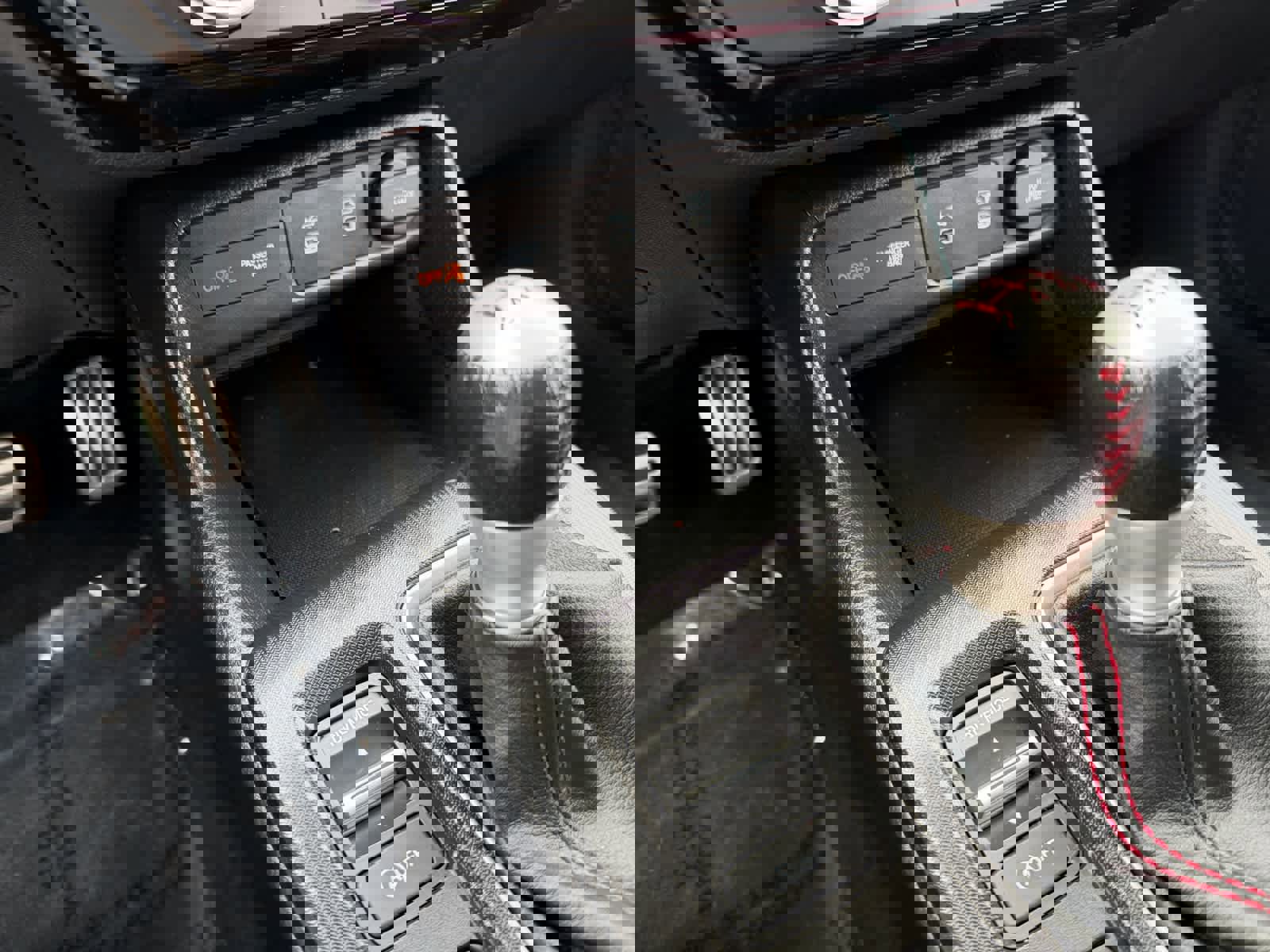 Used 2025 Honda Civic Si image 25