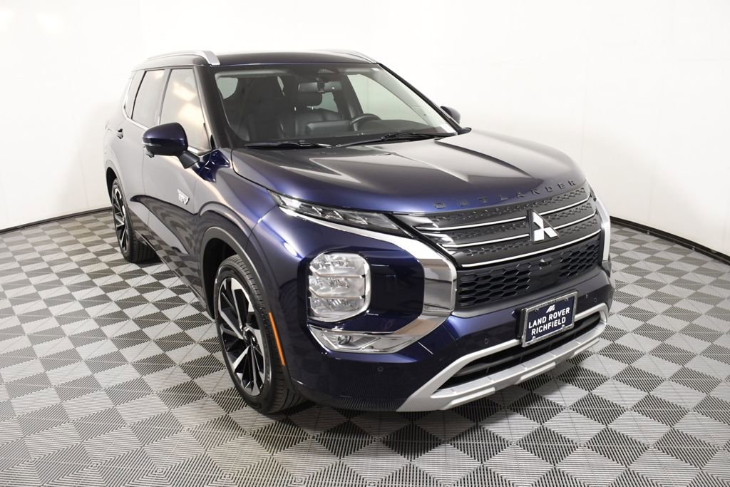 Used 2023 Mitsubishi Outlander SEL image 9