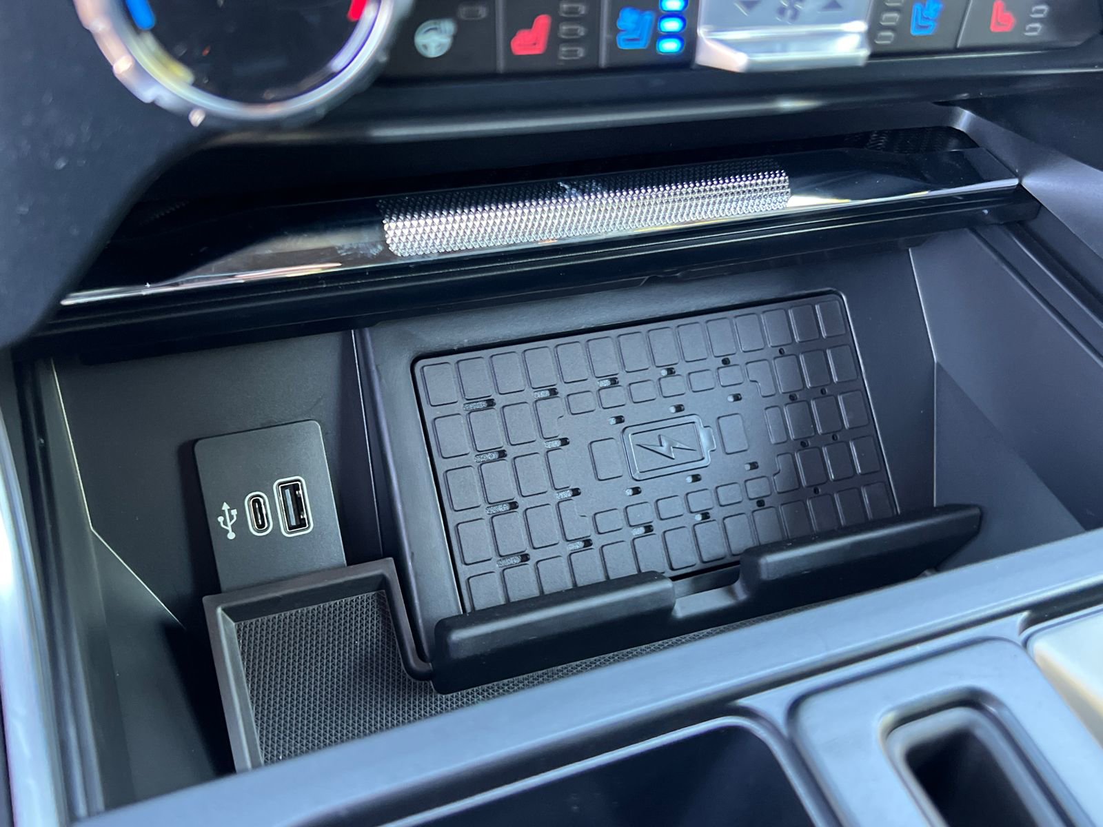 New 2025 Ford F150 Raptor image 26