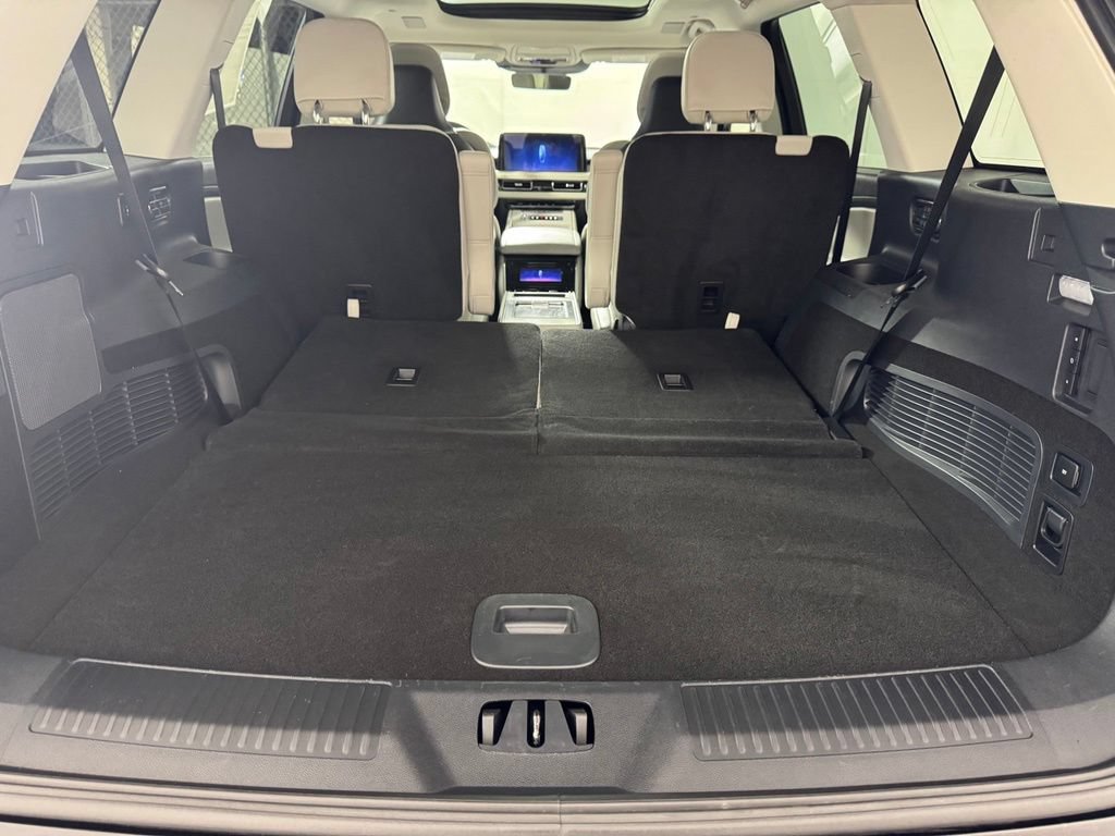 Certified 2026 Lincoln Aviator Reserve w/ Equipment Group 201A AWD/4WD image 14