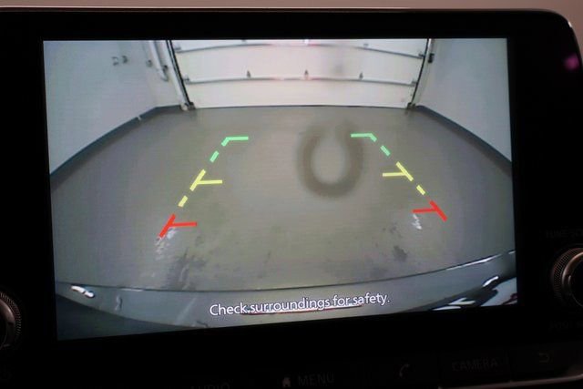 Used 2024 Nissan Sentra SV image 23