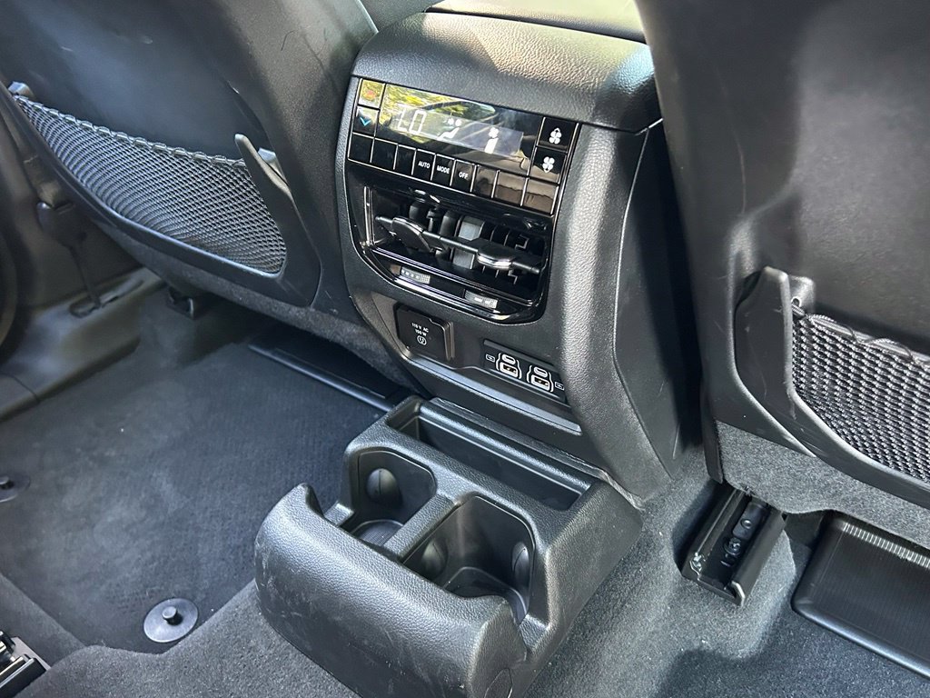 Certified 2025 Jeep Grand Cherokee L Altitude RWD image 47