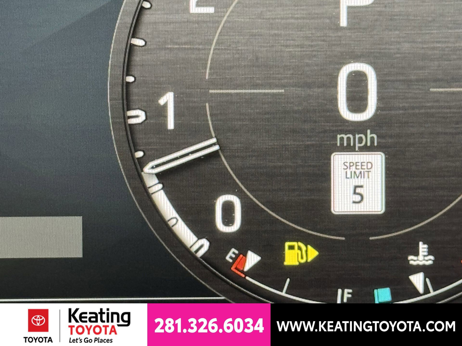Used 2024 Land Rover Defender 130 Outbound AWD/4WD image 26