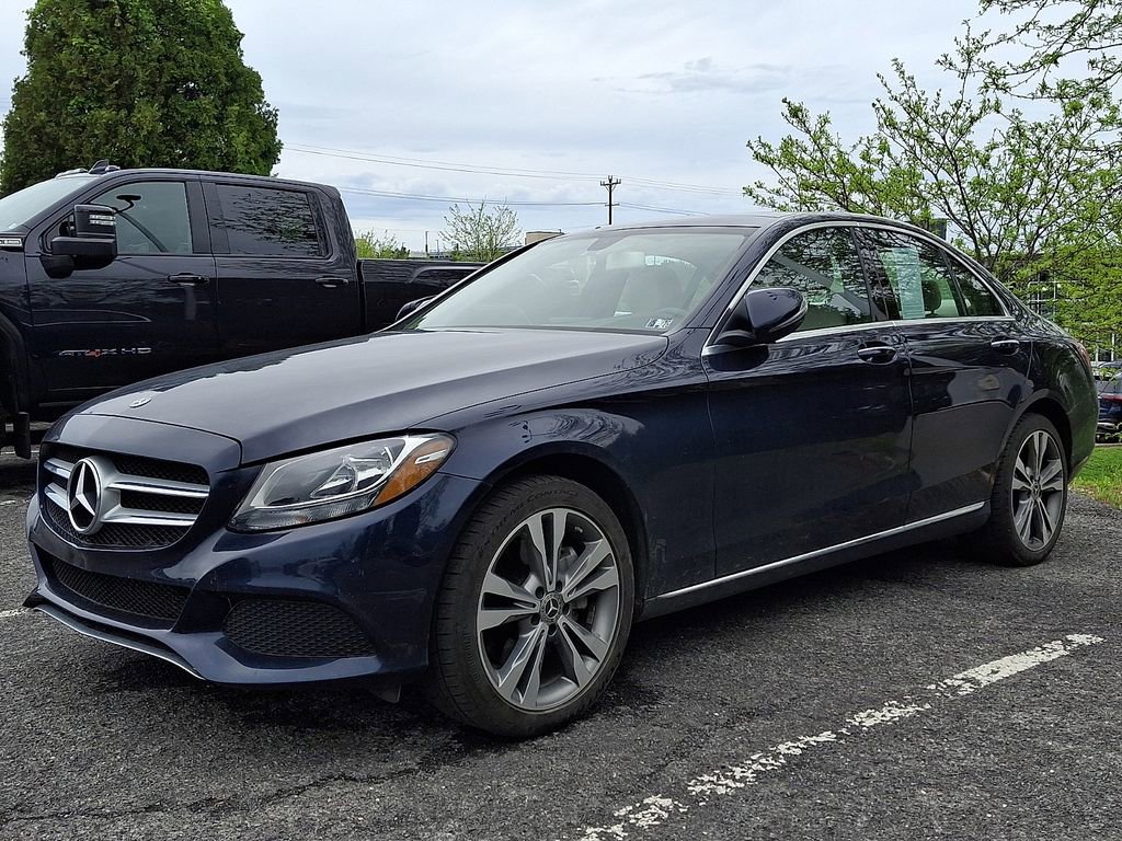 Used 2018 Mercedes-Benz C 300 4MATIC Sedan image 2