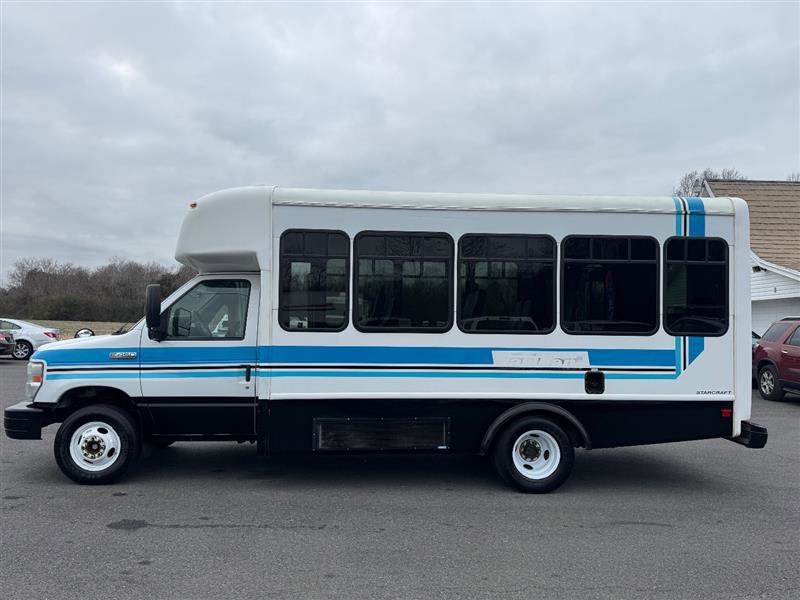 Used 2014 Ford E-450 and Econoline 450 Super Duty w/ Shuttle Bus Prep Package RWD image 9