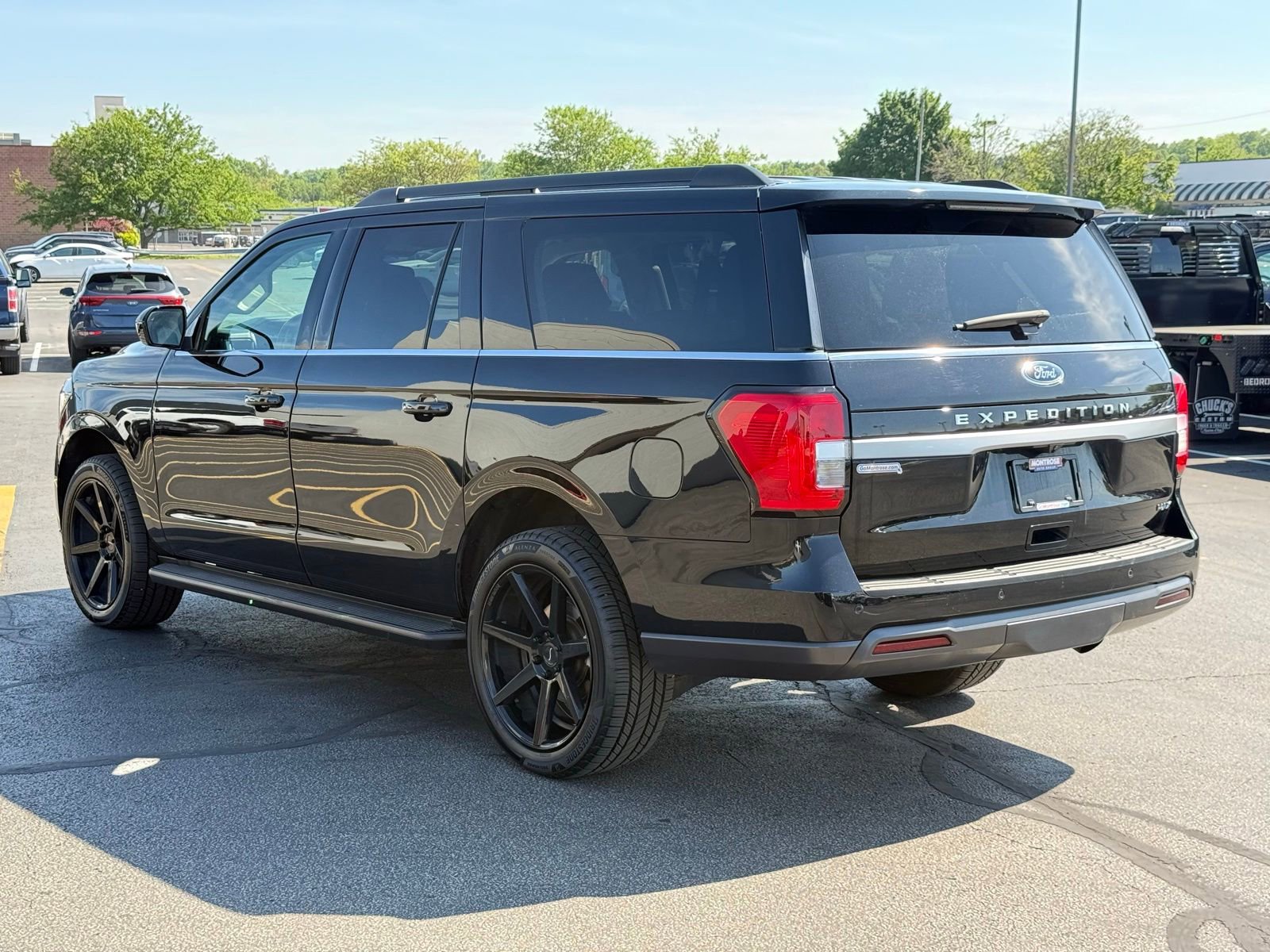 Used 2023 Ford Expedition Max XL AWD/4WD image 6