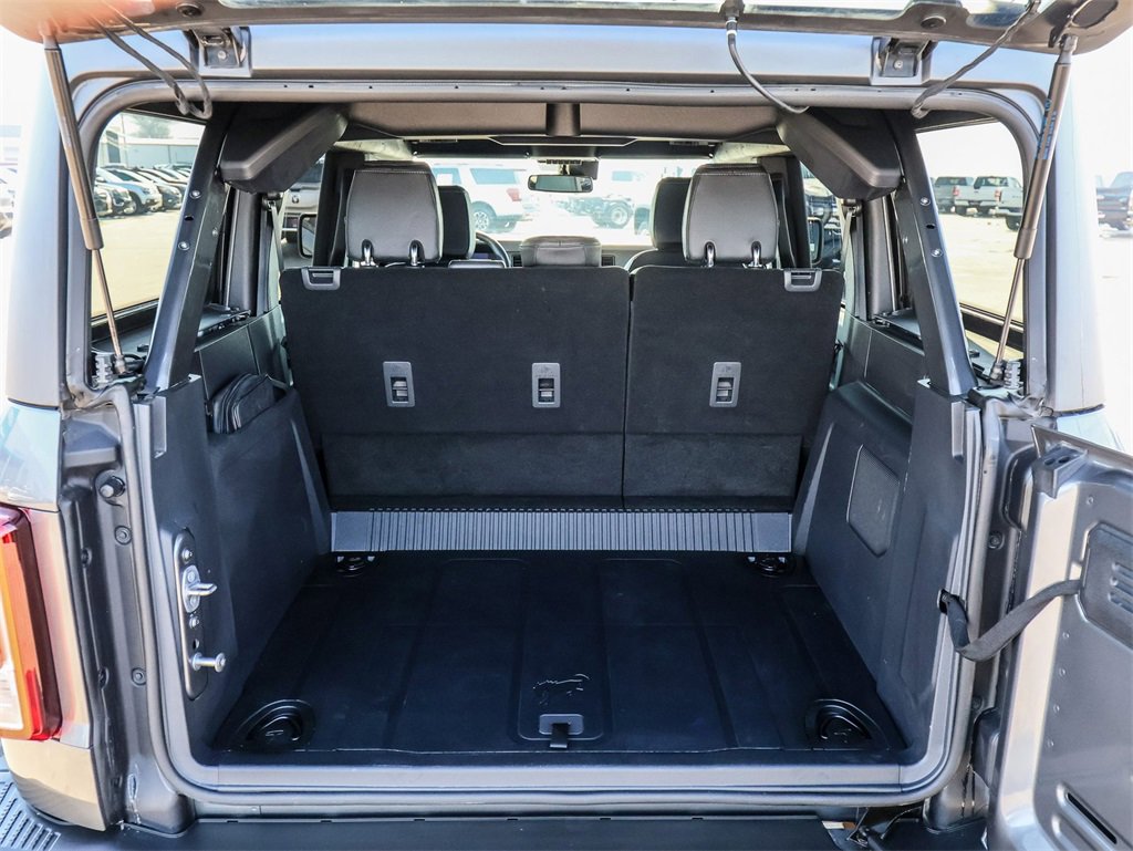 Used 2024 Ford Bronco Black Diamond image 11