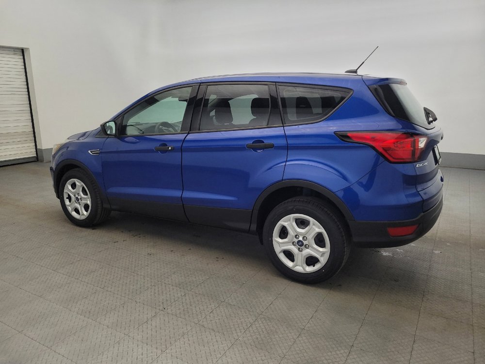 Used 2019 Ford Escape S image 3