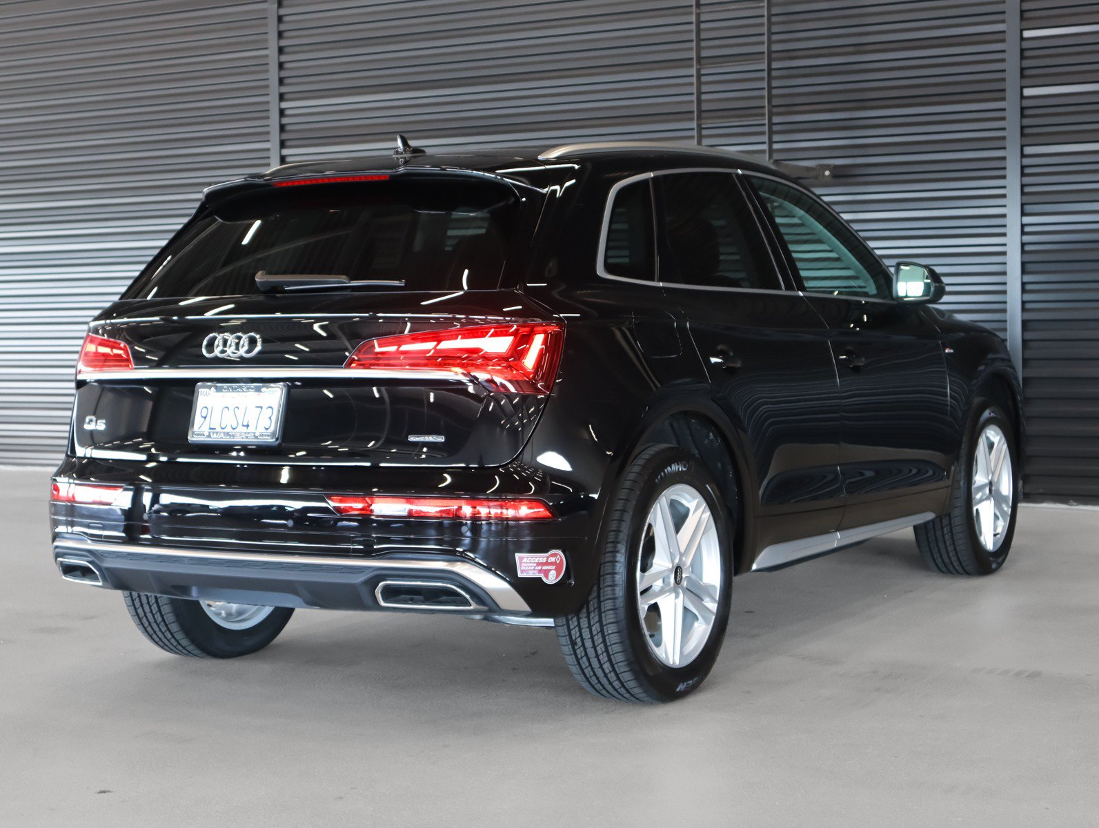 Used 2024 Audi Q5 e Premium w/ Convenience Package AWD/4WD image 13