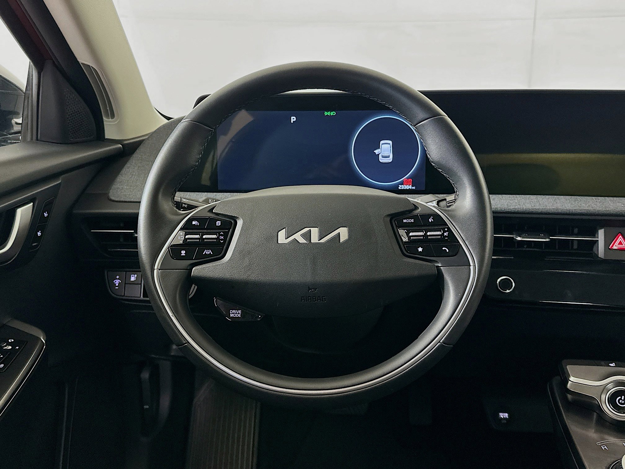 Used 2024 Kia EV6 Light RWD image 18