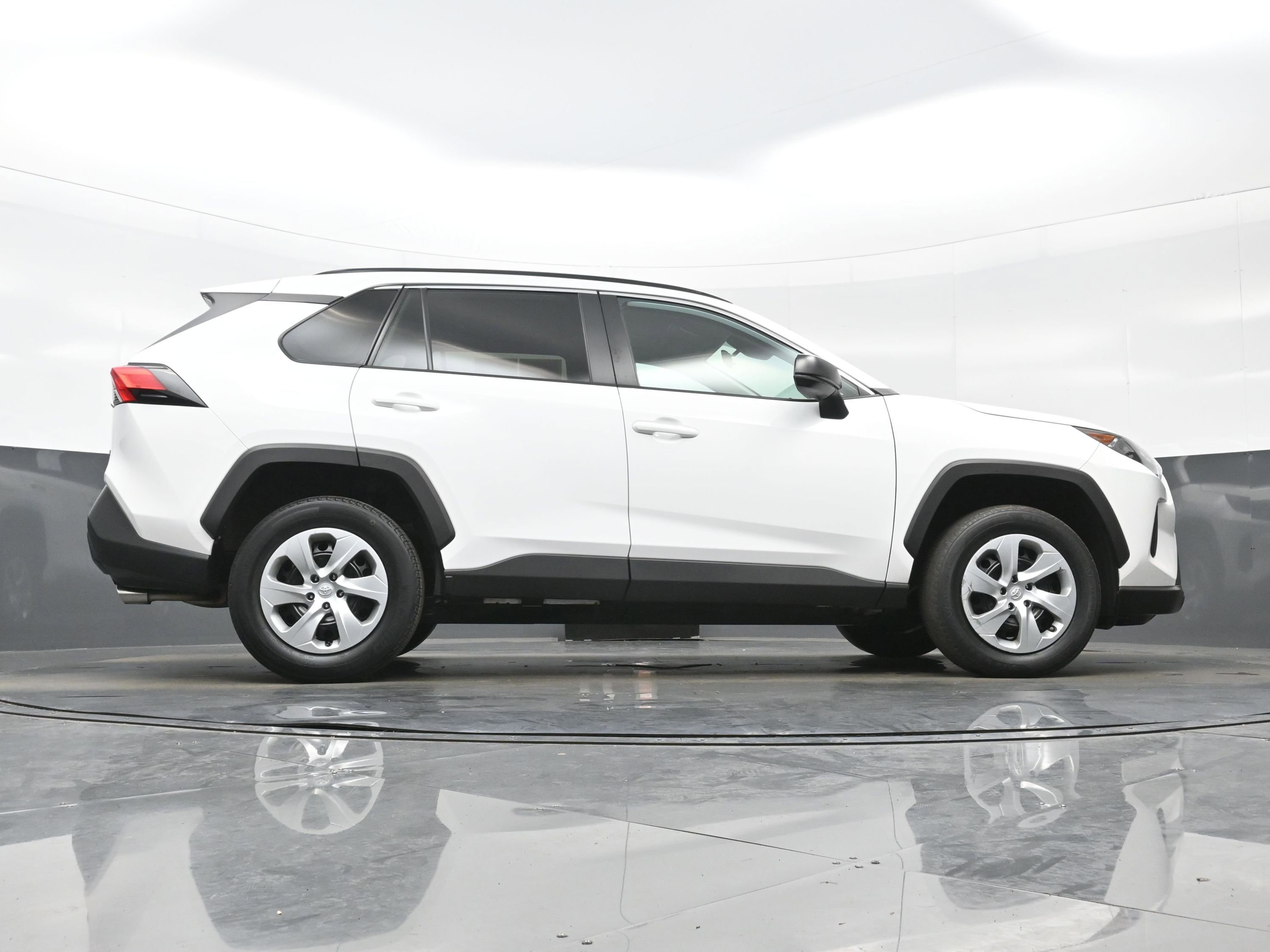 Used 2020 Toyota RAV4 LE w/ All Weather Liner Package FWD image 28
