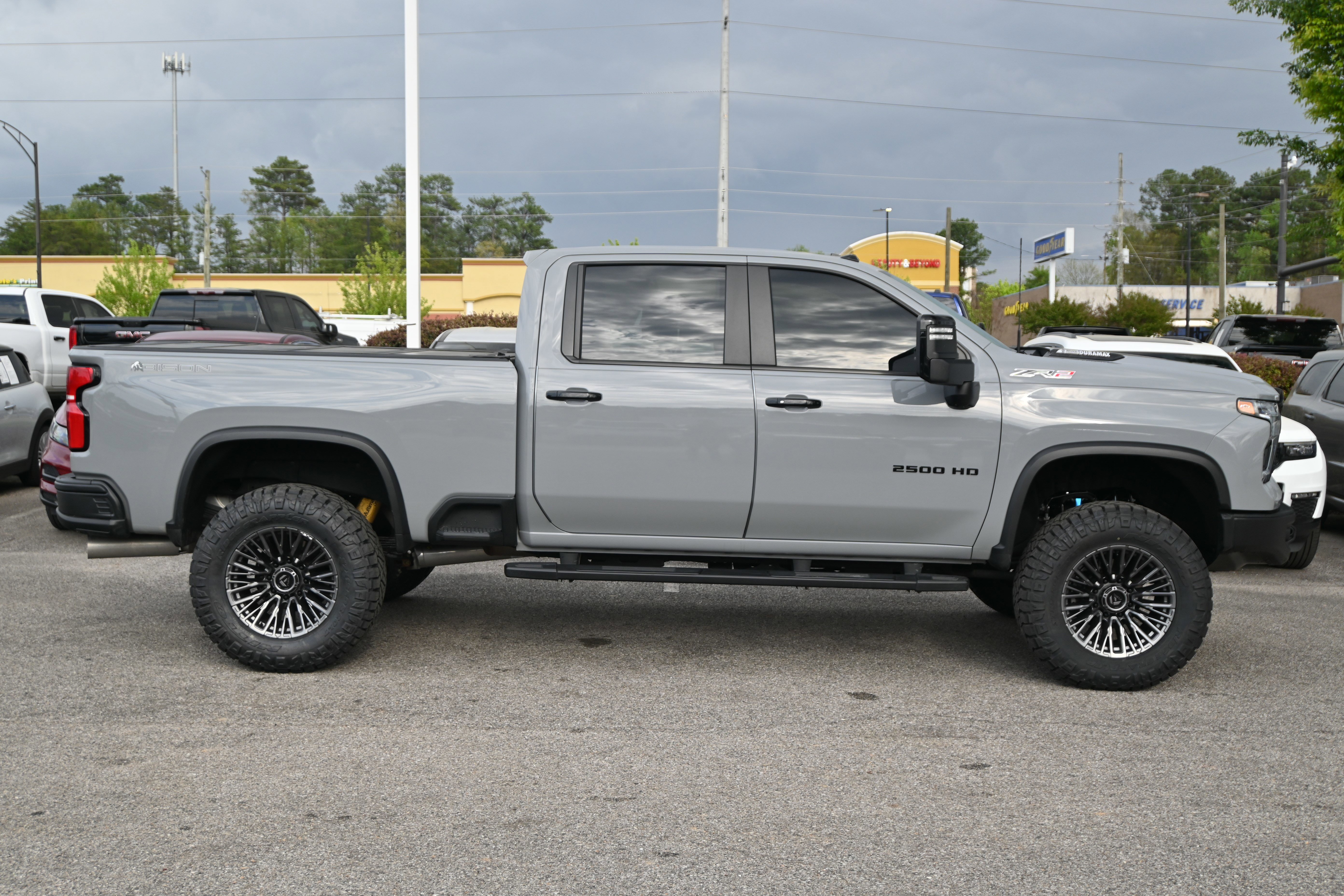 Used 2024 Chevrolet Silverado 2500 ZR2 w/ ZR2 Bison Edition image 17
