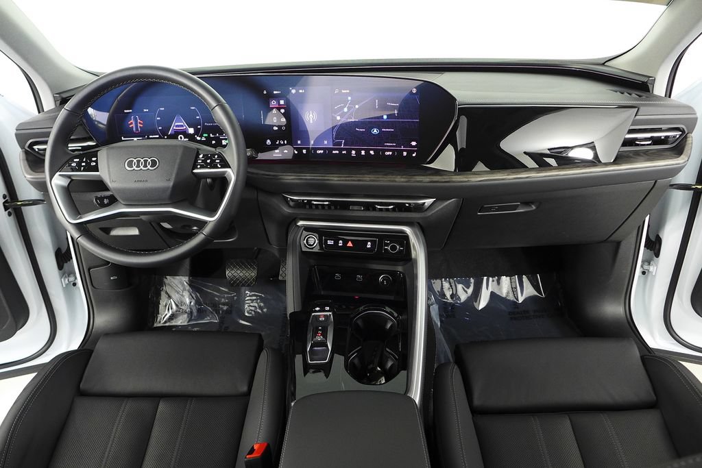Used 2025 Audi Q5 Premium Plus w/ Premium Plus AWD/4WD image 25