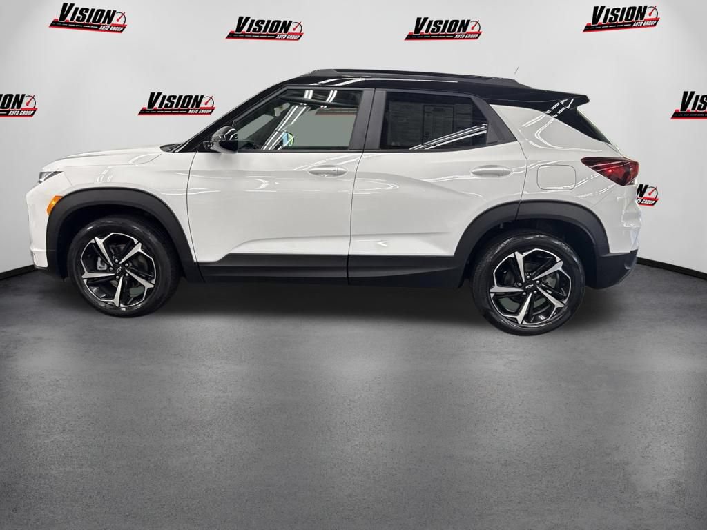 Used 2023 Chevrolet TrailBlazer RS w/ Sun and Liftgate Package AWD/4WD image 8