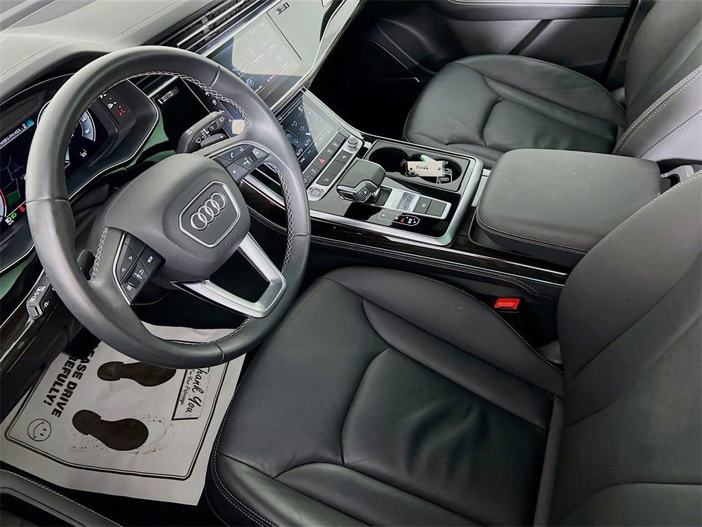 Used 2025 Audi Q7 3.0T Premium Plus AWD/4WD image 24