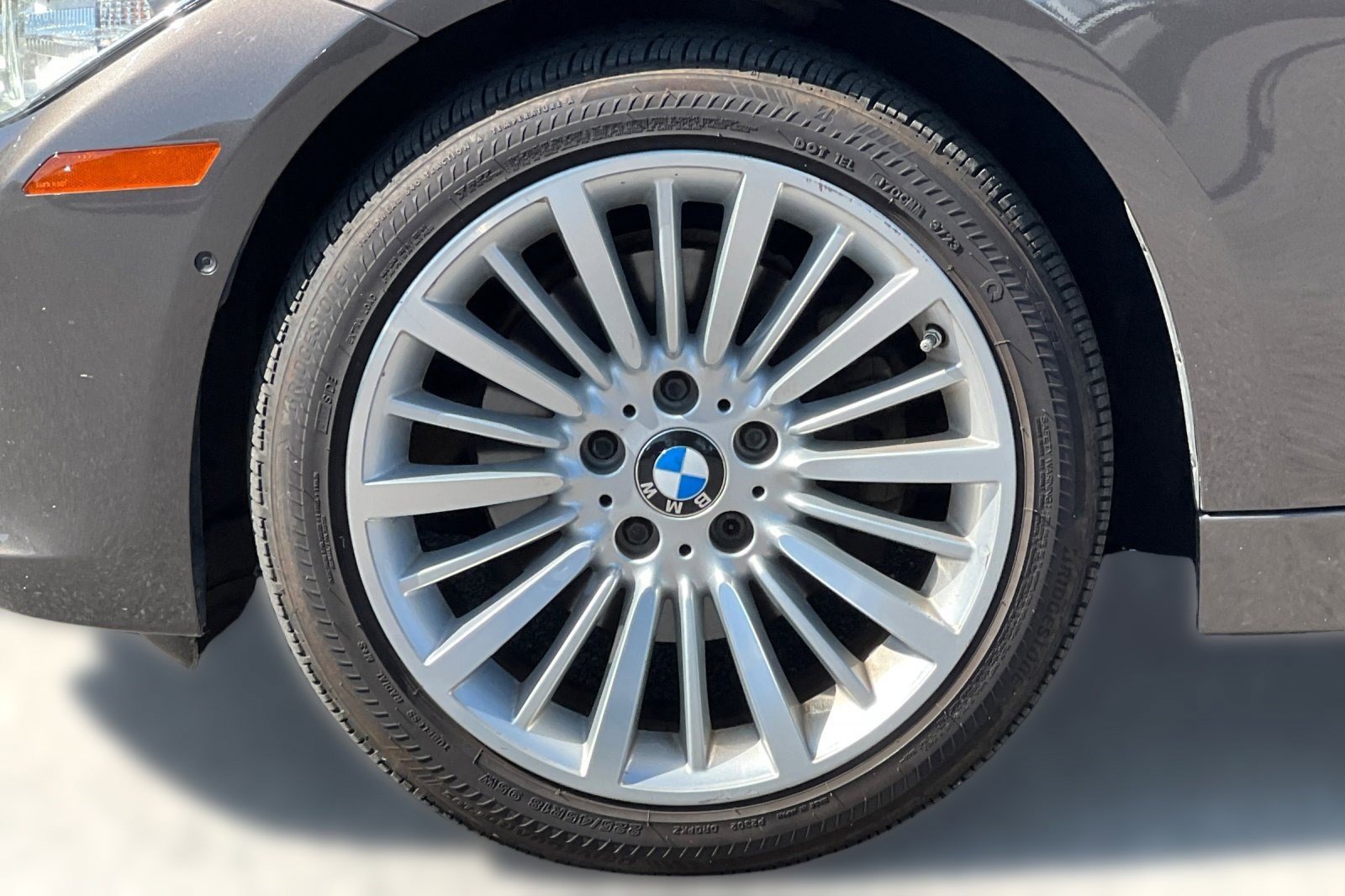 Used 2015 BMW 328i xDrive Sedan AWD/4WD image 11