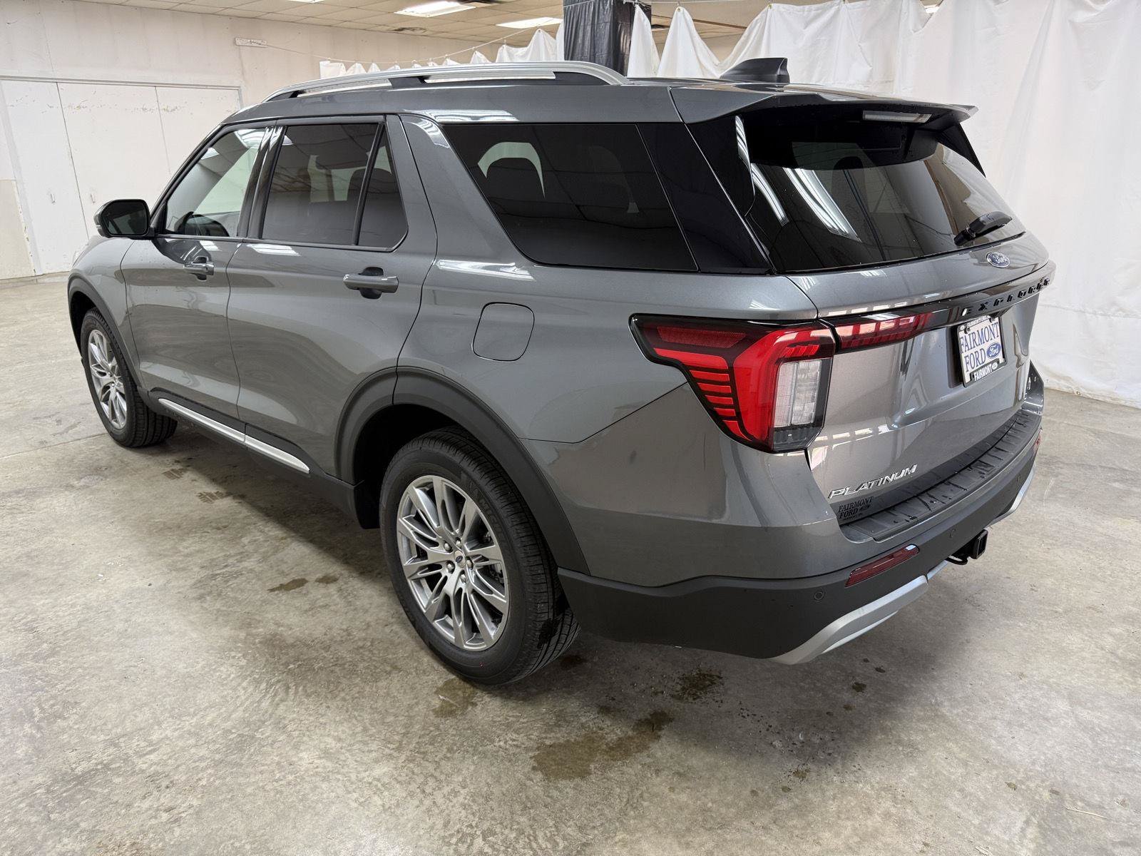 New 2026 Ford Explorer Platinum AWD/4WD image 5