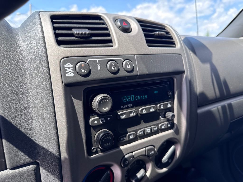 Used 2005 GMC Canyon SLE AWD/4WD image 24