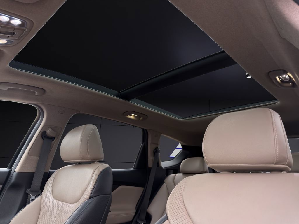Used 2020 Hyundai Santa Fe Limited image 20