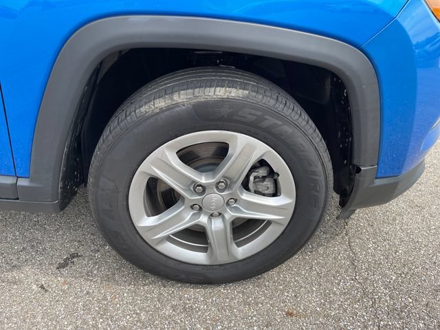 Used 2024 Jeep Compass Latitude AWD/4WD image 38