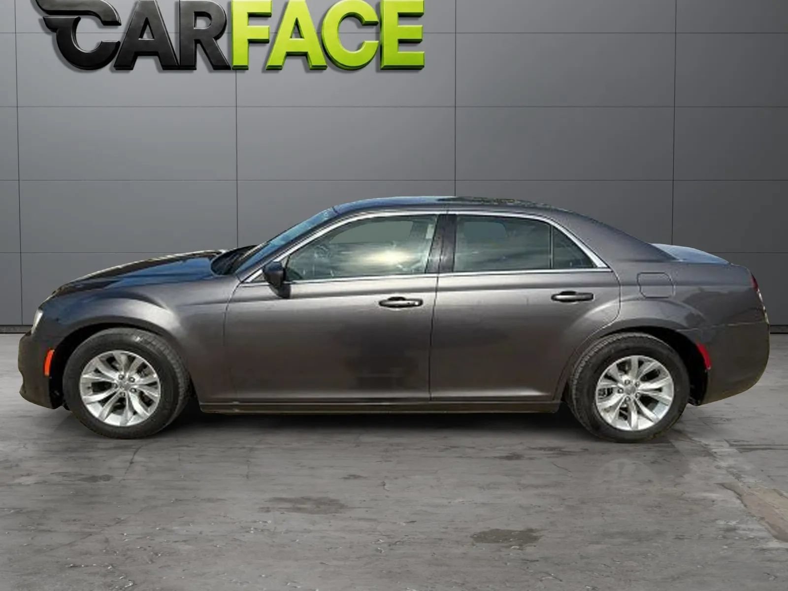 Used 2019 Chrysler 300 Touring RWD image 38