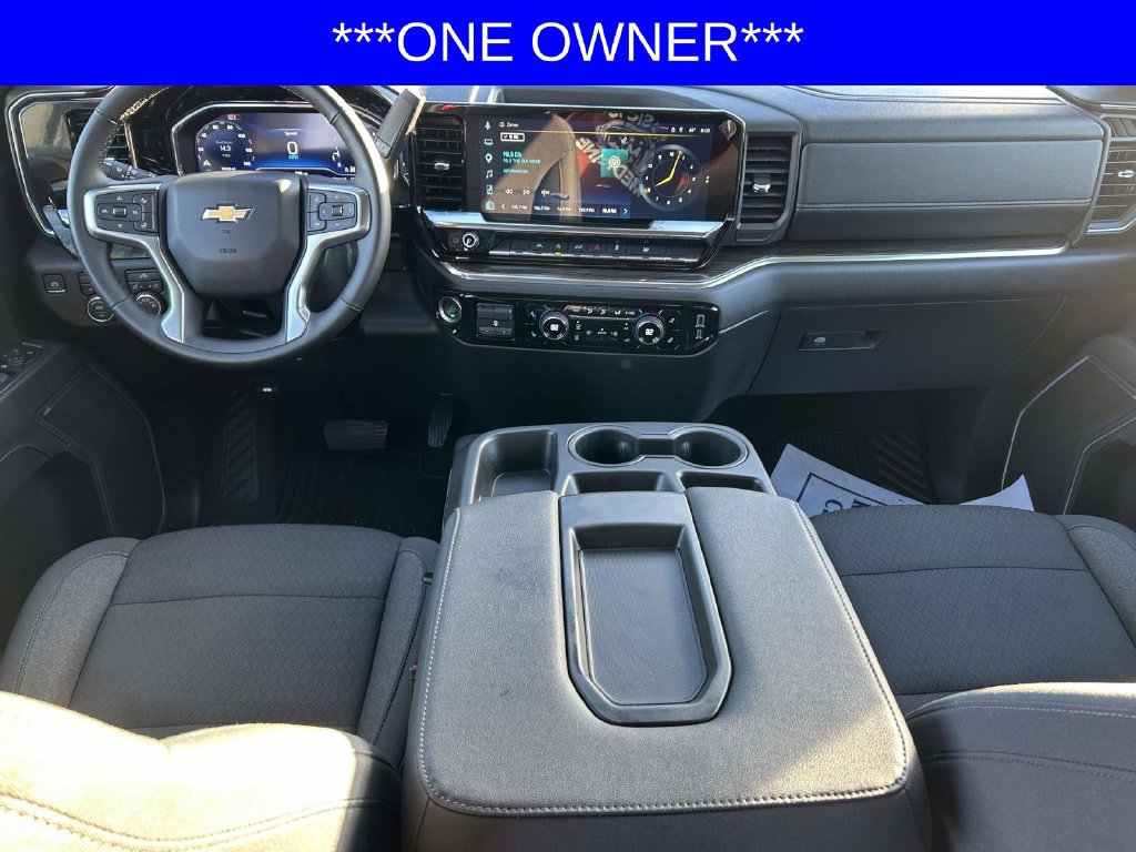 Used 2025 Chevrolet Silverado 1500 LT AWD/4WD image 13